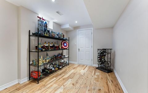 Photo 32 at 201 Vellore Park Avenue, Vellore Village, Vaughan