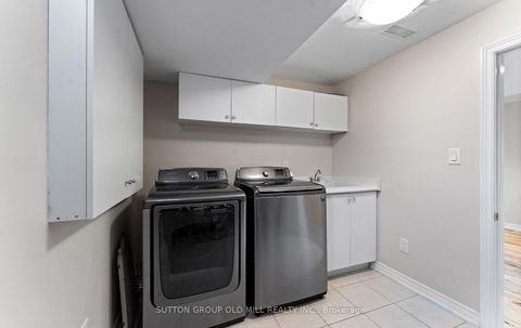 Photo 41 at 201 Vellore Park Avenue, Vellore Village, Vaughan
