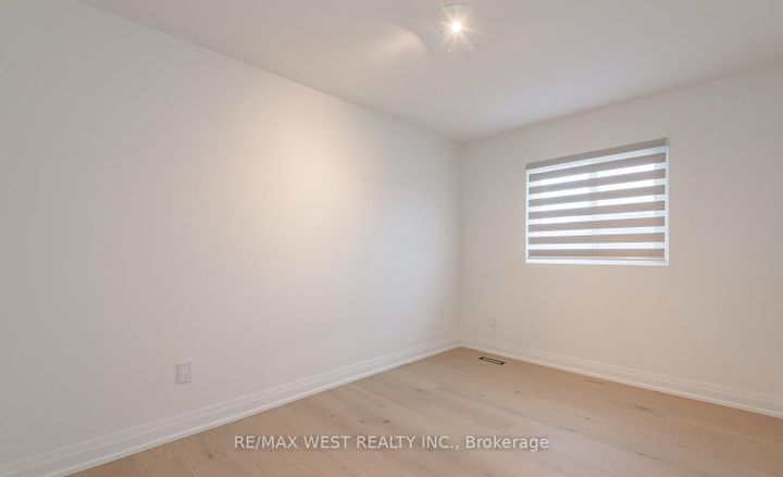 Photo 20 at 67 - 900 Central Park Drive, Northgate, Brampton