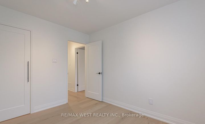 Photo 23 at 67 - 900 Central Park Drive, Northgate, Brampton