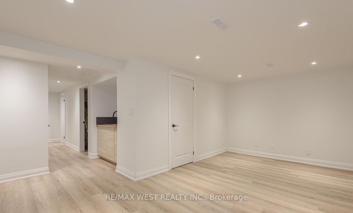 Photo 28 at 67 - 900 Central Park Drive, Northgate, Brampton