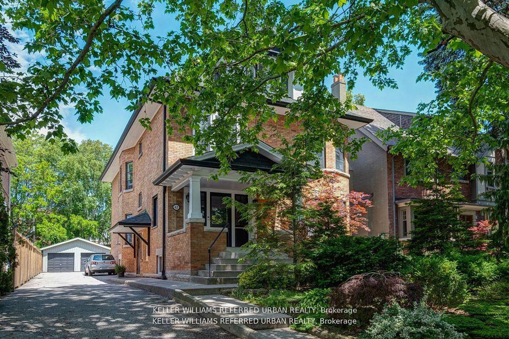 42 High Park Boulevard, Swansea, Toronto photo 3