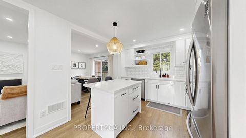 Photo 13 at 32 Hodgins Avenue, Keswick South, Georgina