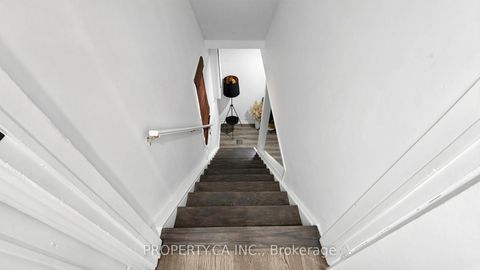 Photo 36 at 32 Hodgins Avenue, Keswick South, Georgina