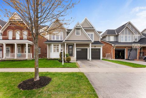 Photo 2 at 20 Denbury Court, Brooklin, Whitby