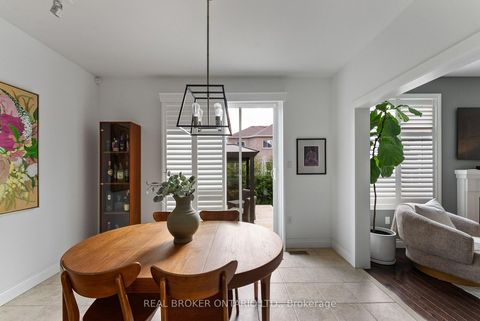 Photo 12 at 20 Denbury Court, Brooklin, Whitby