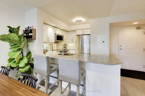 Photo 2 at 720 - 85 East Liberty Street, Niagara, Toronto