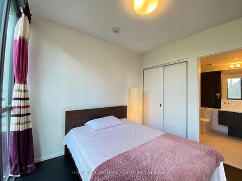 Photo 6 at 606 - 101 Charles Street E, Yonge Corridor, Toronto