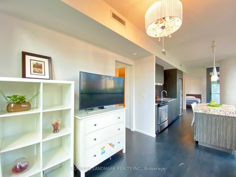 Photo 13 at 606 - 101 Charles Street E, Yonge Corridor, Toronto