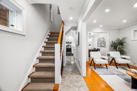 Photo 4 at 556 Davisville Avenue, Mount Pleasant East, Toronto
