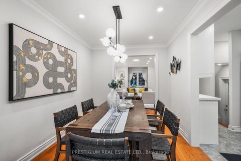 Photo 12 at 556 Davisville Avenue, Mount Pleasant East, Toronto