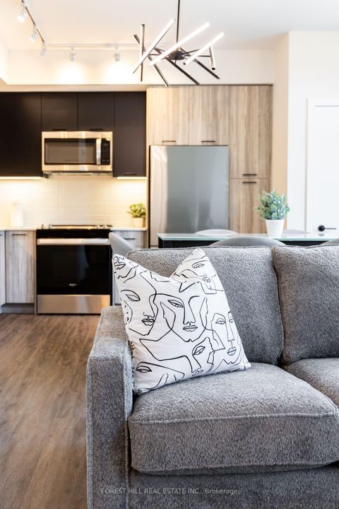 Photo 10 at 103 - 2300 St Clair Avenue W, Junction Area, Toronto