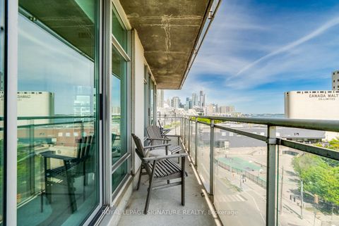 Photo 14 at 1007 - 650 Queens Quay W, Waterfront Communities C1, Toronto