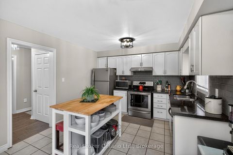 Photo 7 at 94 Golden Meadow Road, Bayshore, Barrie