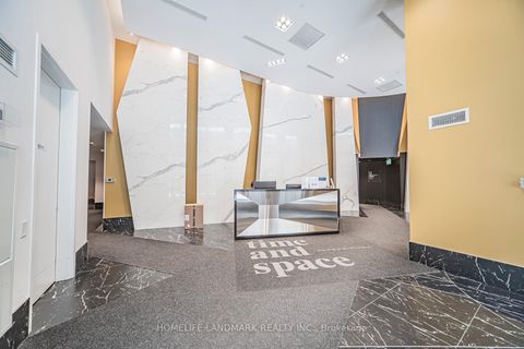 Photo 4 at 112 - 121 Lower Sherbourne Street, Waterfront Communities C8, Toronto