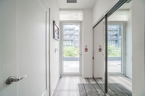 Photo 25 at 112 - 121 Lower Sherbourne Street, Waterfront Communities C8, Toronto