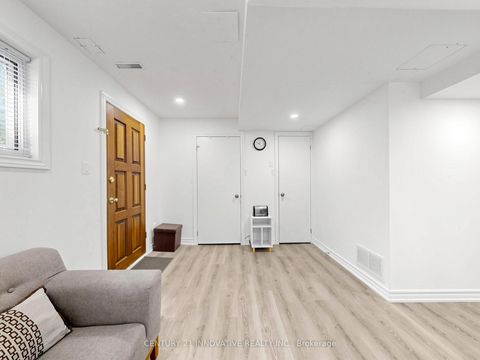 Photo 30 at 28 - 2020 Pharmacy Avenue, L'Amoreaux, Toronto