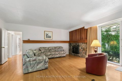 Photo 6 at 25 Groveland Crescent, Donalda, Toronto