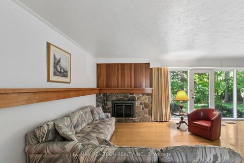 Photo 7 at 25 Groveland Crescent, Donalda, Toronto