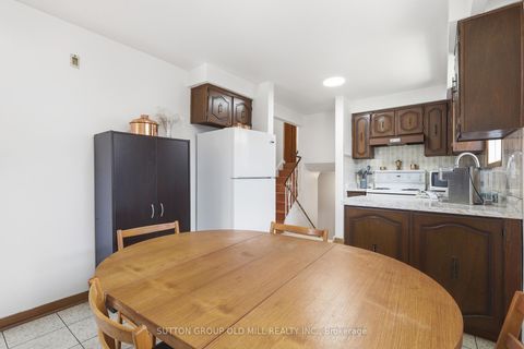 Photo 8 at 94 Muirhead Road, Pleasant View, Toronto