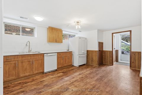 Photo 17 at 94 Muirhead Road, Pleasant View, Toronto