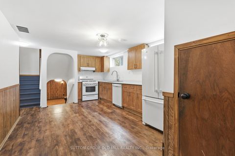 Photo 18 at 94 Muirhead Road, Pleasant View, Toronto