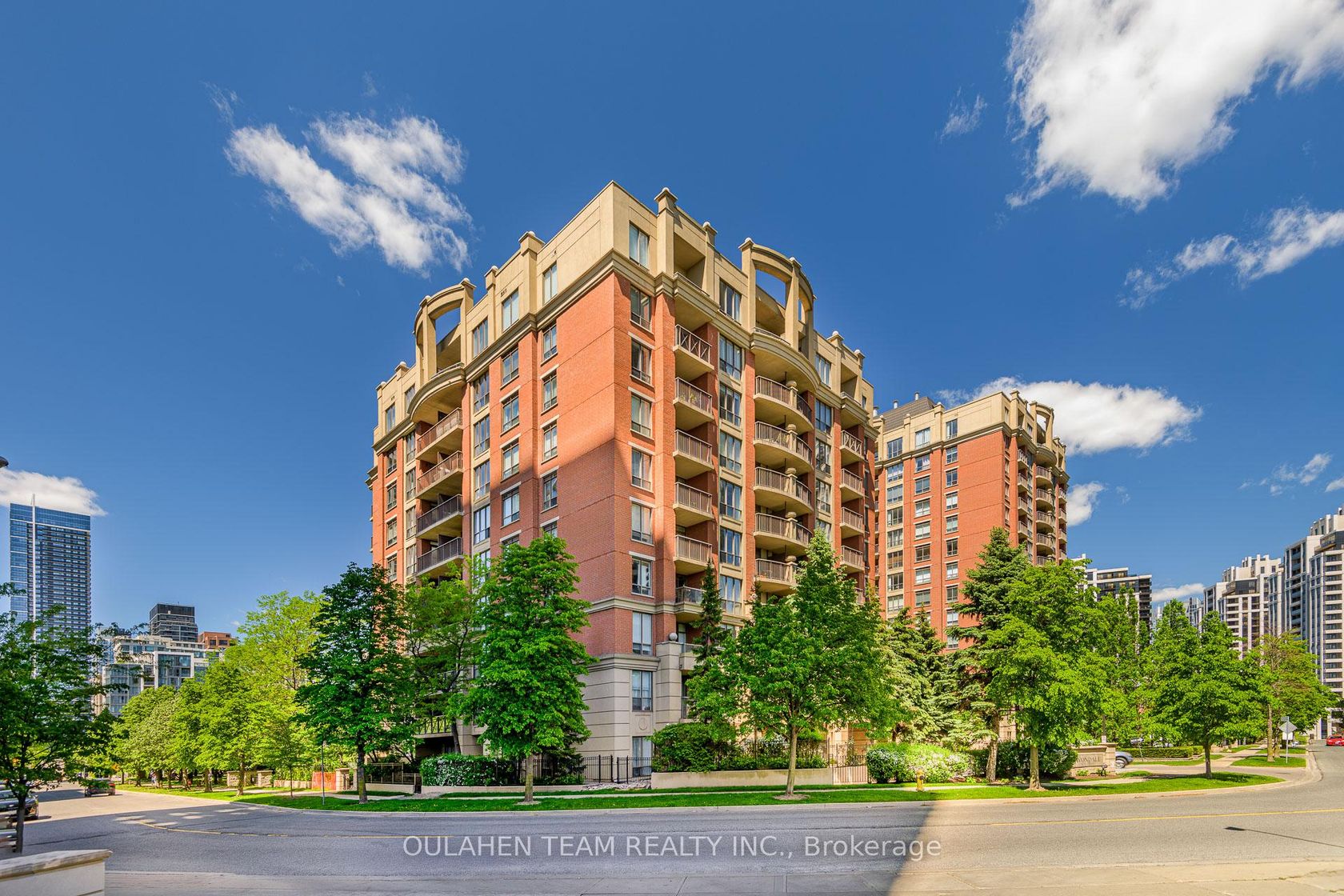 202 - 51 Harrison Garden Boulevard, Willowdale East, Toronto photo number 2