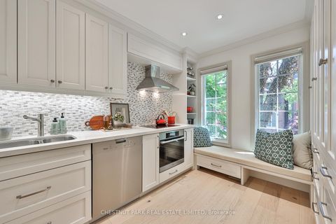 Photo 5 at 60 Alcorn Avenue, St. Clair, Toronto