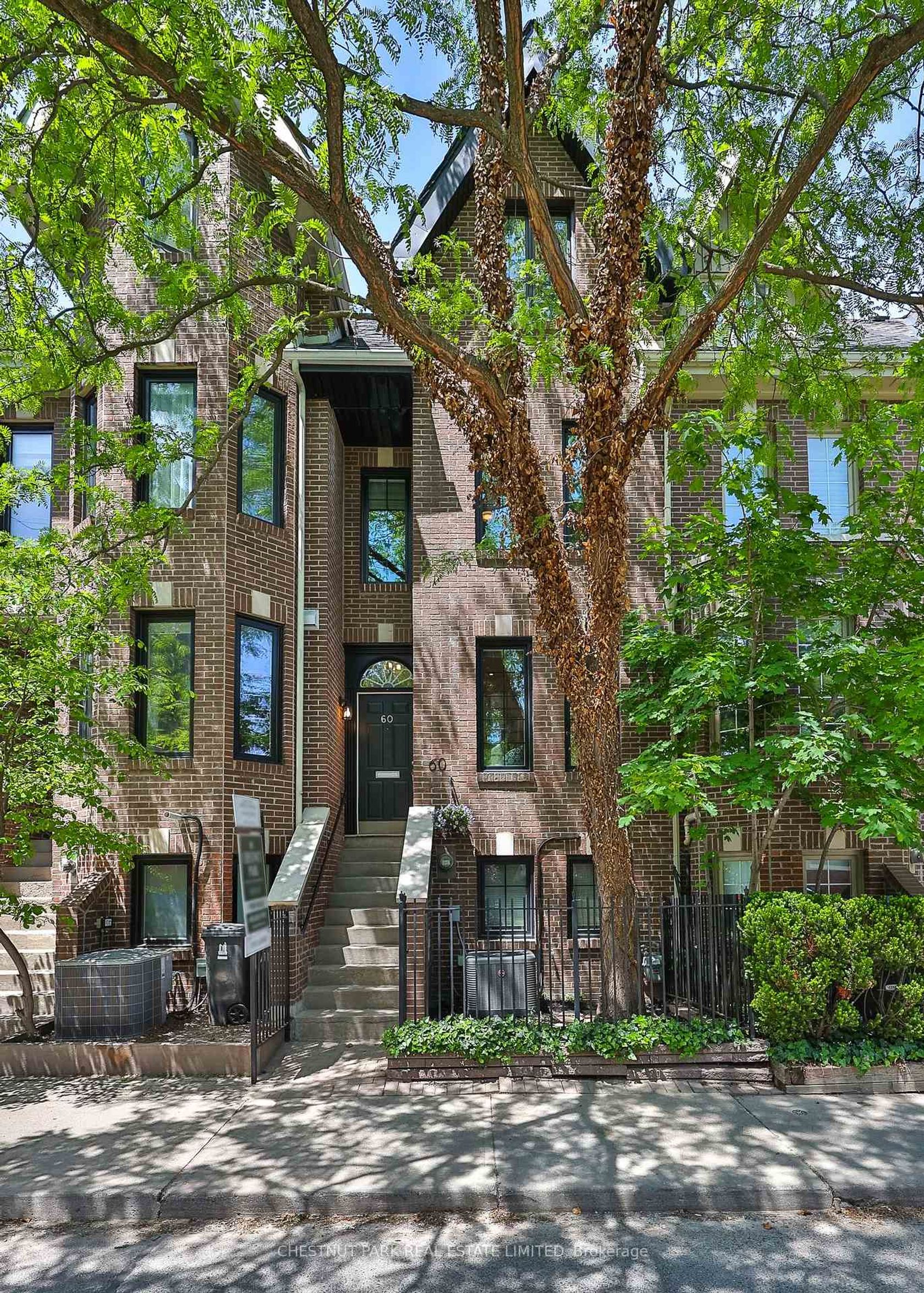 60 Alcorn Avenue, St. Clair, Toronto 