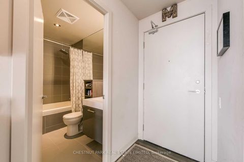 Photo 3 at 1009 - 318 King Street E, Moss Park, Toronto