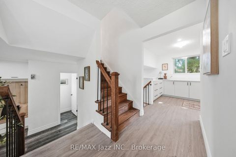 Photo 27 at 50 Oakdale Drive, Donevan, Oshawa