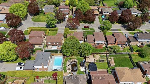 Photo 46 at 50 Oakdale Drive, Donevan, Oshawa