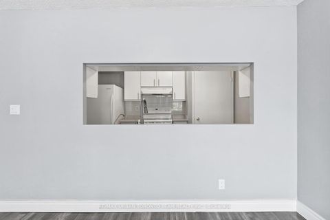 Photo 3 at 306 - 90 Dale Avenue, Guildwood, Toronto