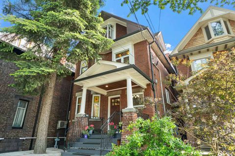 Photo 1 at 13 Evelyn Crescent, High Park North, Toronto