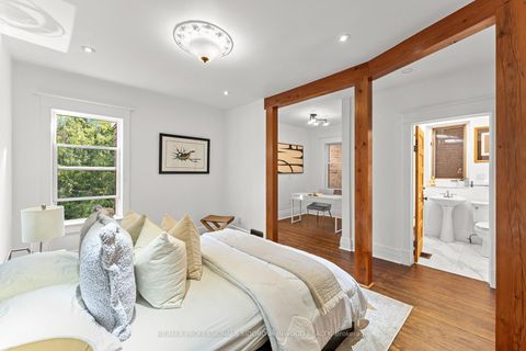 Photo 13 at 13 Evelyn Crescent, High Park North, Toronto