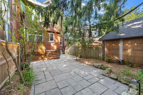 Photo 34 at 13 Evelyn Crescent, High Park North, Toronto