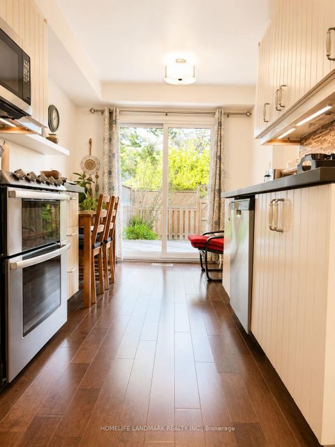 Photo 12 at 13 - 115 Avenue Road, North Richvale, Richmond Hill