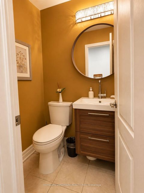 Photo 13 at 13 - 115 Avenue Road, North Richvale, Richmond Hill