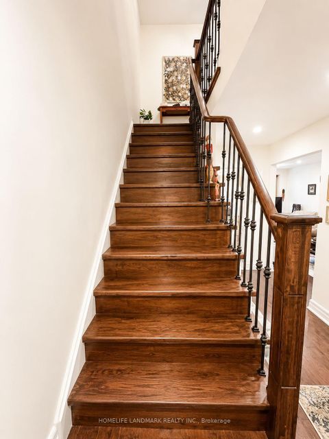 Photo 16 at 13 - 115 Avenue Road, North Richvale, Richmond Hill