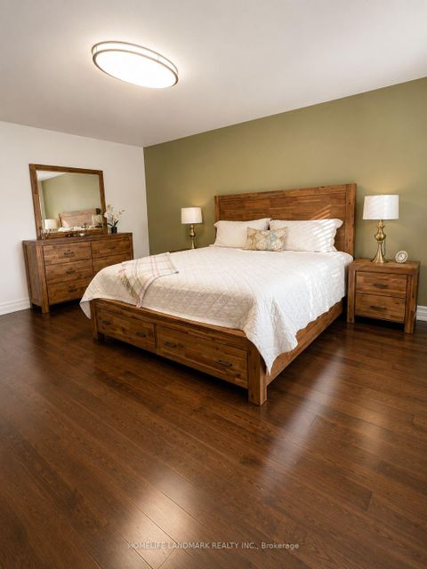 Photo 20 at 13 - 115 Avenue Road, North Richvale, Richmond Hill