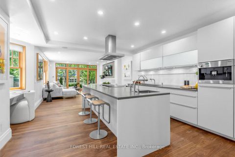 Photo 9 at 309 Lonsdale Road, Casa Loma, Toronto