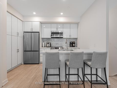 Photo 4 at G13 - 415 SEA RAY Avenue, Rural Innisfil, Innisfil