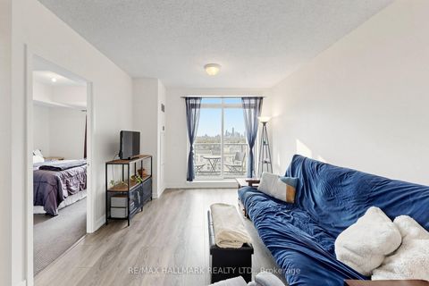 Photo 7 at 1119 - 812 Lansdowne Avenue, Junction, Toronto