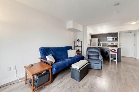 Photo 8 at 1119 - 812 Lansdowne Avenue, Junction, Toronto