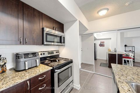 Photo 17 at 1119 - 812 Lansdowne Avenue, Junction, Toronto