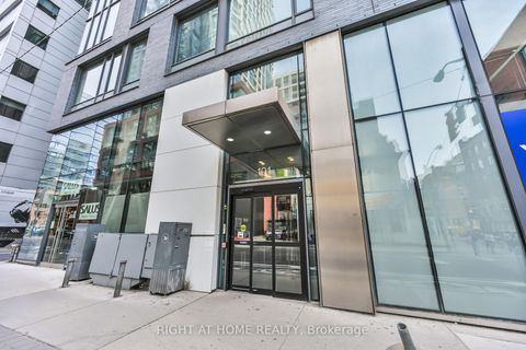 Photo 1 at 3903 - 101 Peter Street W, Waterfront Communities C1, Toronto