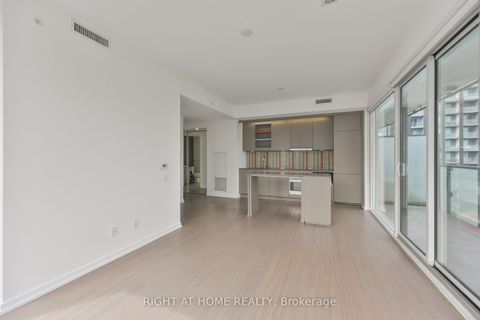 Photo 8 at 3903 - 101 Peter Street W, Waterfront Communities C1, Toronto