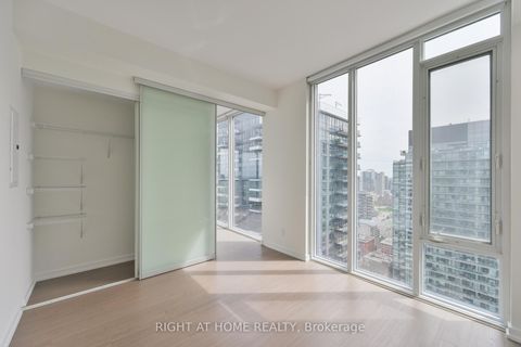 Photo 14 at 3903 - 101 Peter Street W, Waterfront Communities C1, Toronto