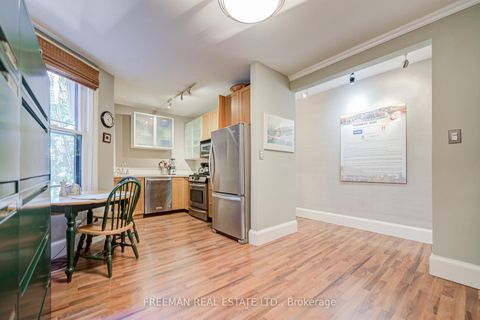 Photo 13 at 224 Lippincott Street, University, Toronto