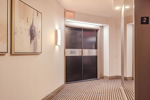 Photo 6 at 201 - 240 Heath Street W, Forest Hill South, Toronto